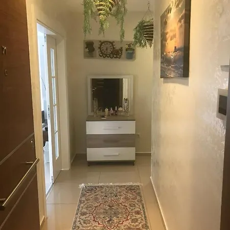 Newista Furnished Apart *