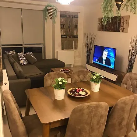 דירה Newista Furnished Apart